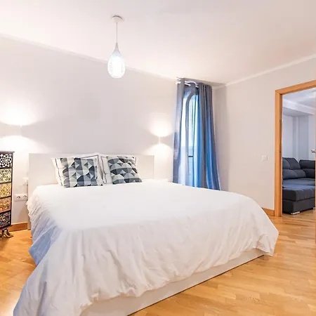 Amazing Duplex With Panoramic Ocean Views 아파트